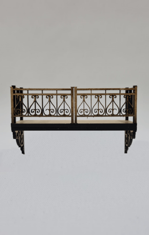Ferforje Desenli Minyatür Balkon Diorama - 3mm MDF Lazer Kesim (10x3x6.1 cm)