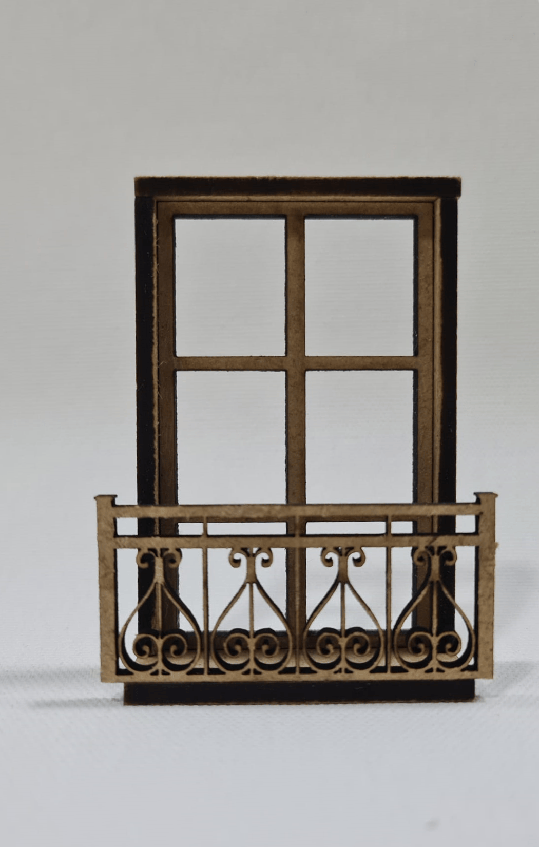 Ferforje Desenli Minyatür Pencere Diorama